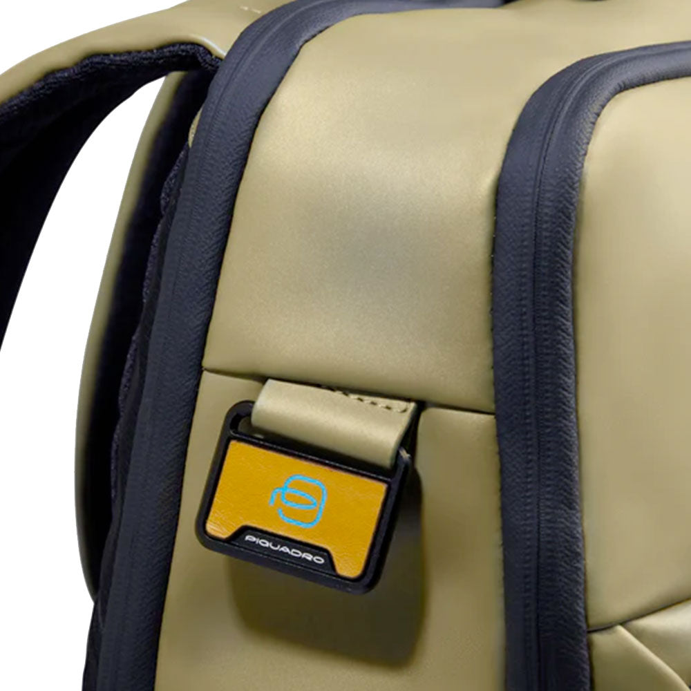 Zaino PIQUADRO Con Porta Pc 15,6" in Tessuto Verde3 Linea Corner 2.0 - CA6465C2OW