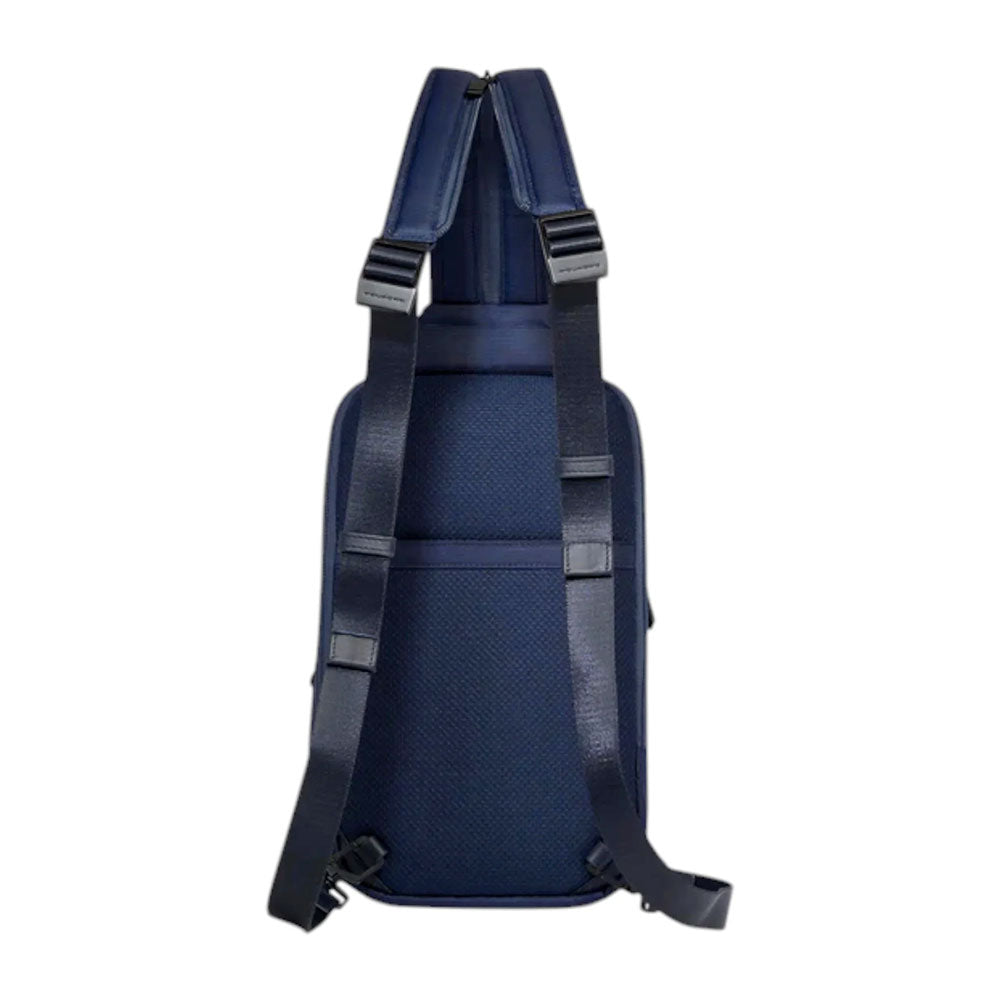 PIQUADRO Einschulter-Rucksack mit iPad-mini-Fach aus Stoff und Leder in Blau Modell Orion - CA6625S136