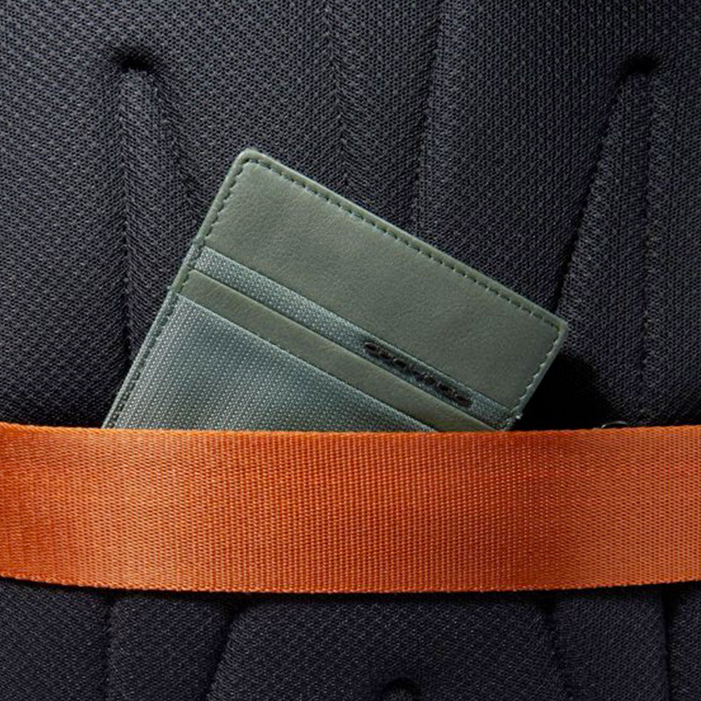 PIQUADRO Rucksack mit Laptopfach 13 Zoll aus Stoff und Leder in Orange - CA6823W138