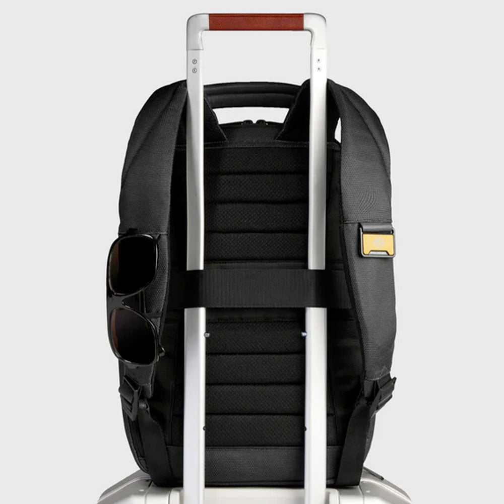 Zaino PIQUADRO Con Porta Pc 14" in Tessuto Nero Linea Lyss - CA6927S143BM