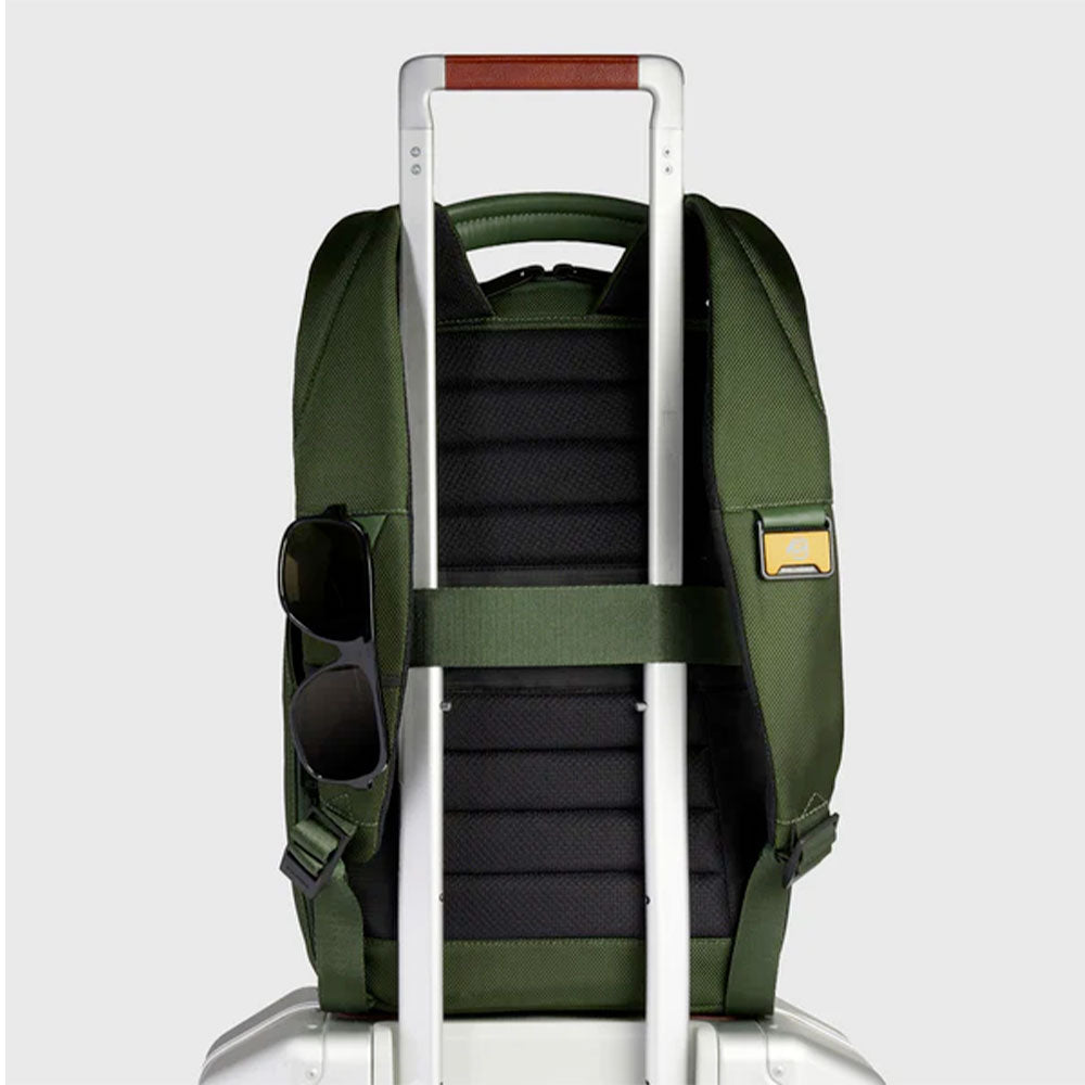 Zaino PIQUADRO Con Porta Pc 14" in Tessuto Verde Linea Lyss - CA6927S143BM