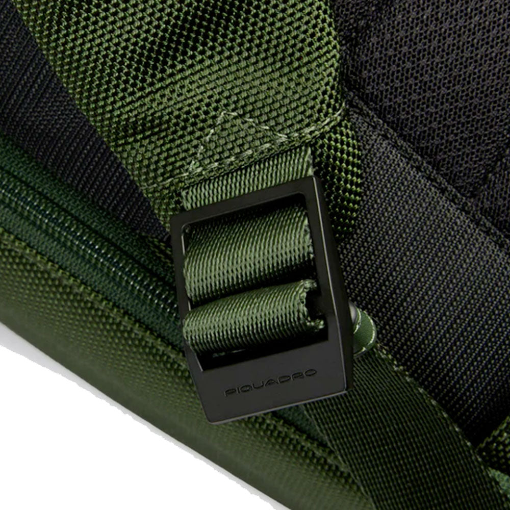 Zaino PIQUADRO Con Porta Pc 15,6" in Tessuto Verde Linea Lyss - CA6928S143BM