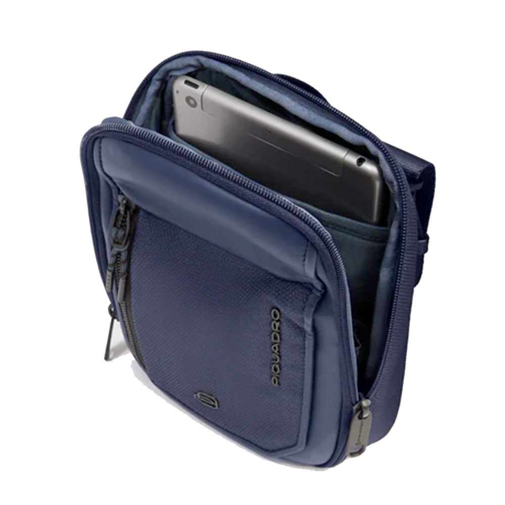 Borsello Uomo PIQUADRO in Tessuto Blu Linea Lyss - CA6933S143