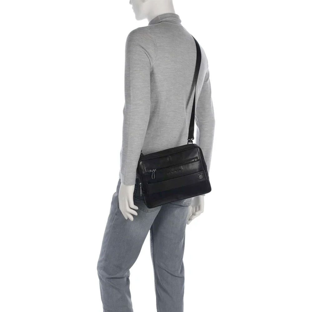 Borsello Uomo Orizzontale PIQUADRO in Pelle Nera - CA7029S141