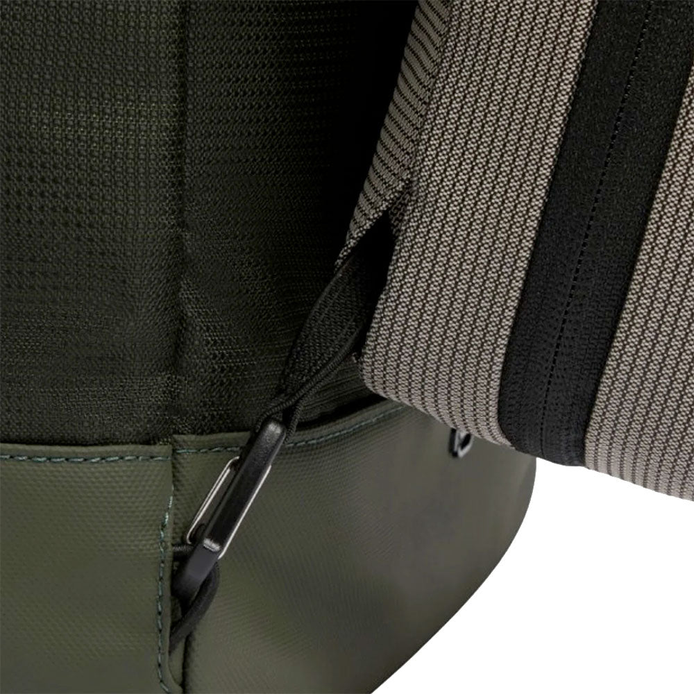 Zaino Uomo PIQUADRO in Tessuto e Pelle Verde Linea Sync con Porta Computer 15,6" - CA7189W145