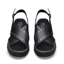 CULT Grace 3705 
Damensandalen aus schwarzem Leder mit Nieten