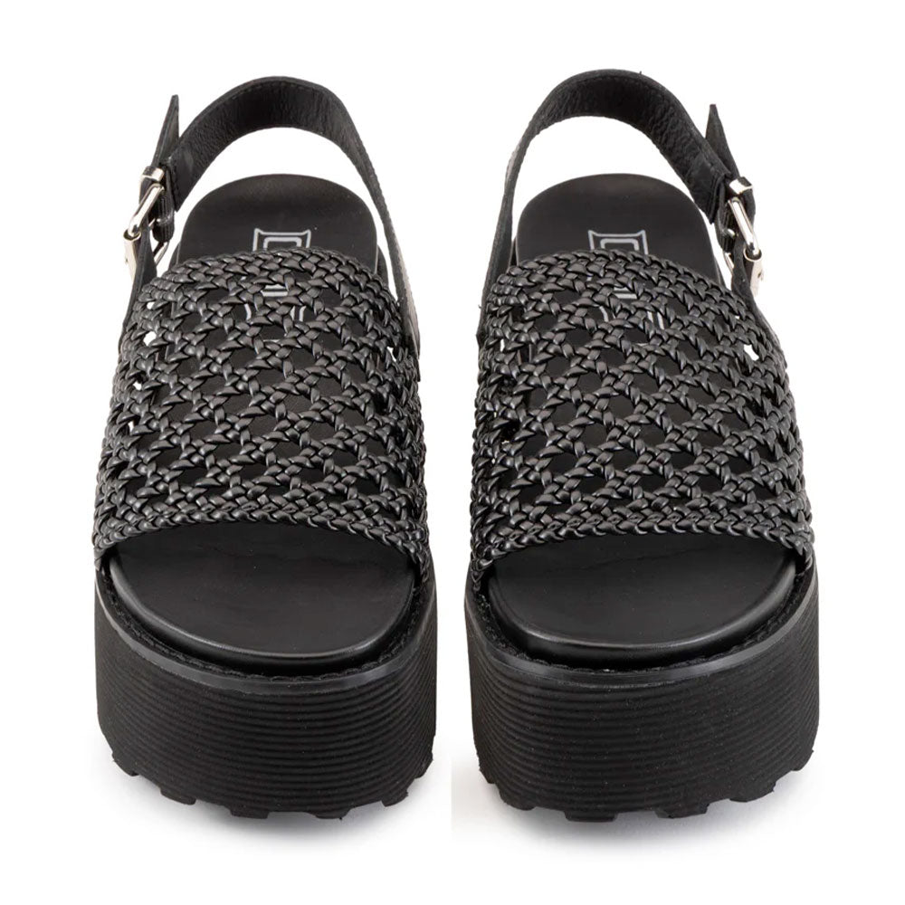 Sandali Donna CULT Nancy 4746 in Pelle Intrecciata Nera