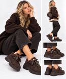 Damen-Sneaker GUESS Modell Irrina aus braunem Wildleder