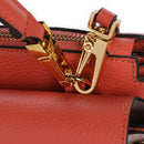 COCCINELLE Arlettis Linie
Damen Handtasche mit Schultergurt aus Grenadine Red Leder
