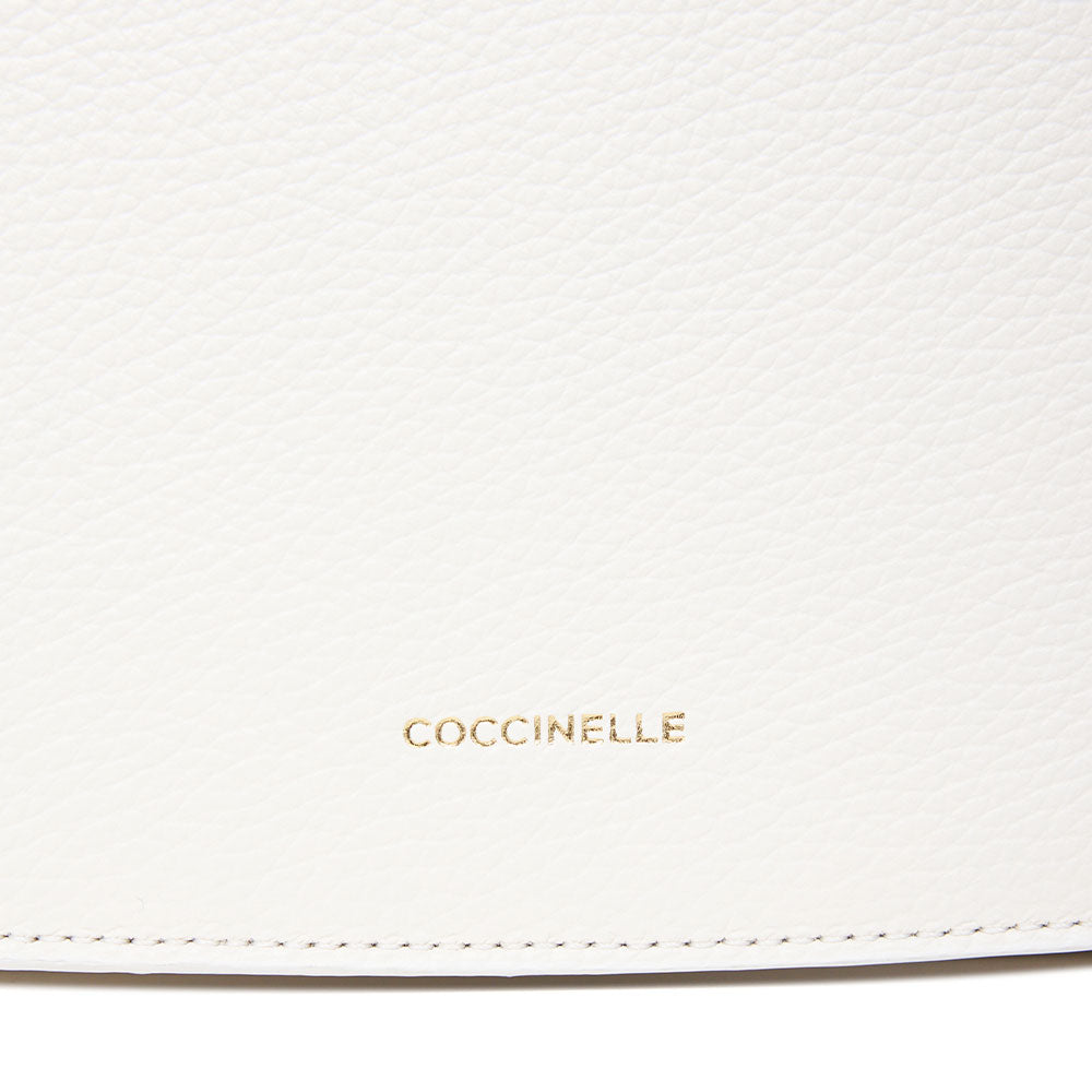Damen-Umhängetasche COCCINELLE aus genarbtem Leder in Pearl Modell C-Me Small
