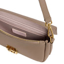 Damen-Schultertasche COCCINELLE aus genarbtem Leder Modell C-Me in Warm Taupe