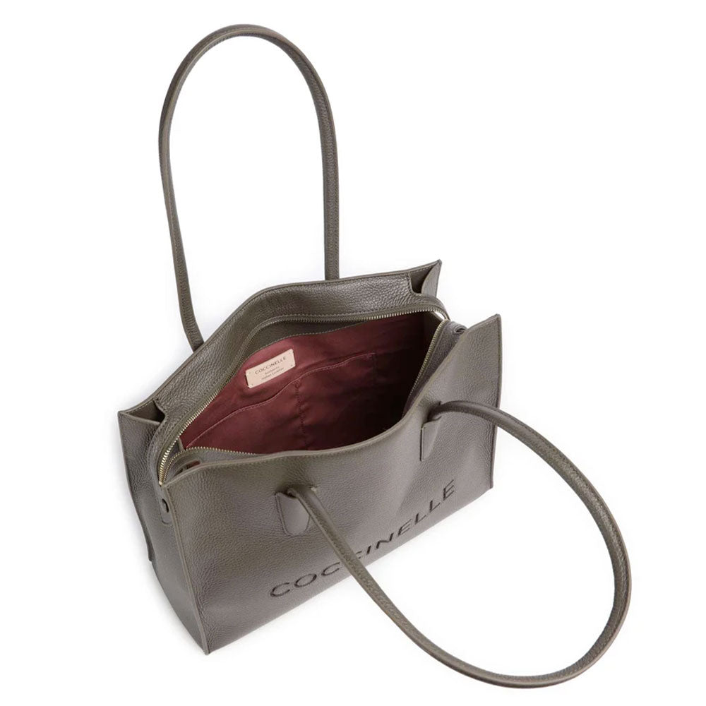 Borsa Donna a Spalla COCCINELLE in Pelle Linea Myrtha26 colore Fango