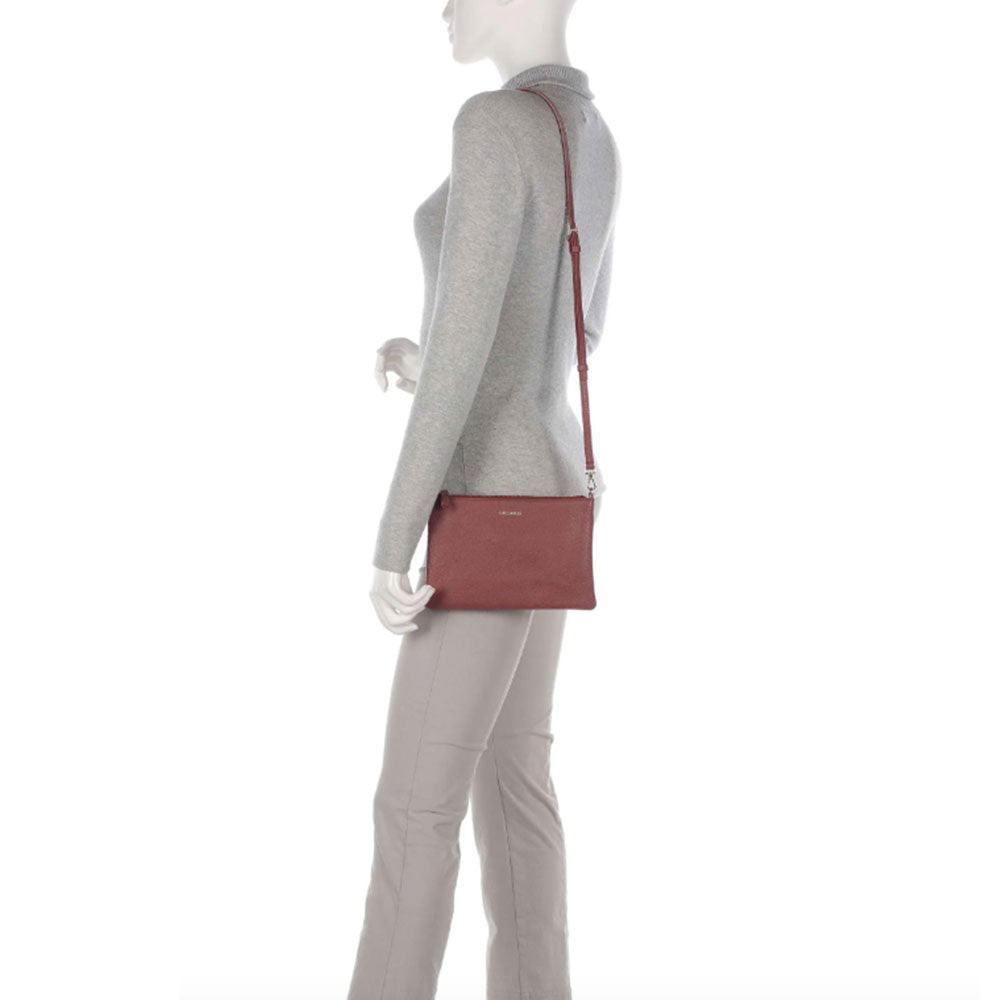 COCCINELLE BEST SMALL LINIE
Damen-Umhängetasche aus Leder in der Farbe Brandy 