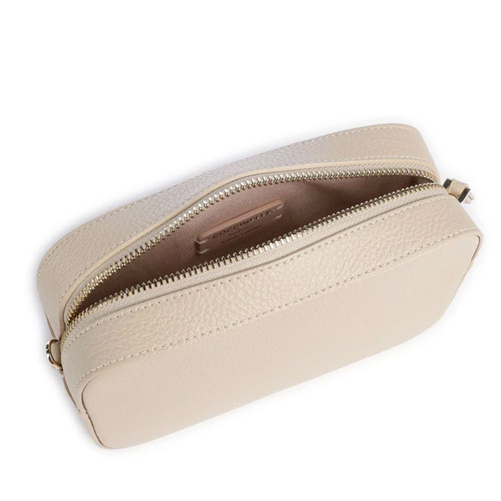 Borsa Donna a Tracolla COCCINELLE Linea Tebe Colore Sandshell - E5MN555I101