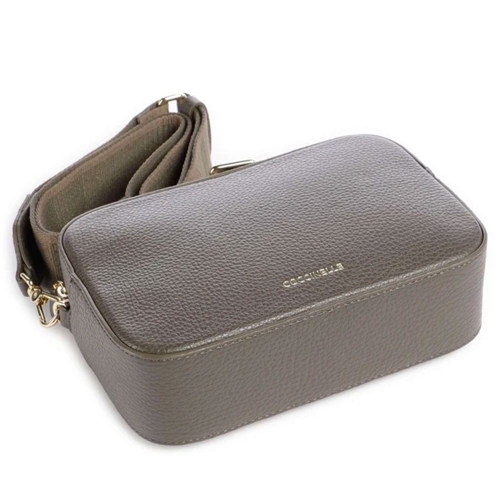 Borsa Donna a Tracolla COCCINELLE Linea Tebe Colore Fango - E5MN555I101