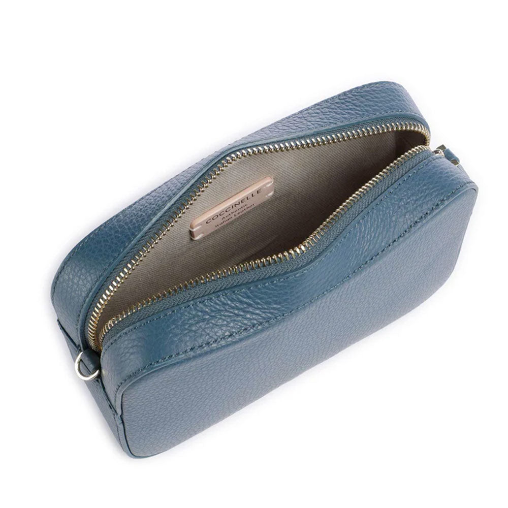 Borsa Donna a Tracolla COCCINELLE Linea Tebe Colore Deep  Blue - E5MN555I101