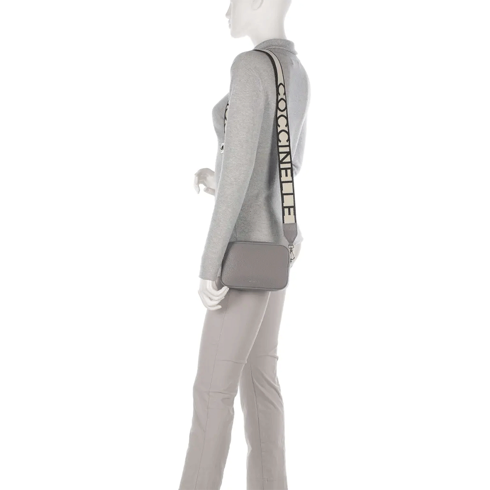 Borsa Donna a Tracolla COCCINELLE Linea Tebe Colore Grafite - E5MN555I101