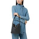 Damen-Schultertasche COCCINELLE Modell Nikla Mini in Cognac-Schwarz