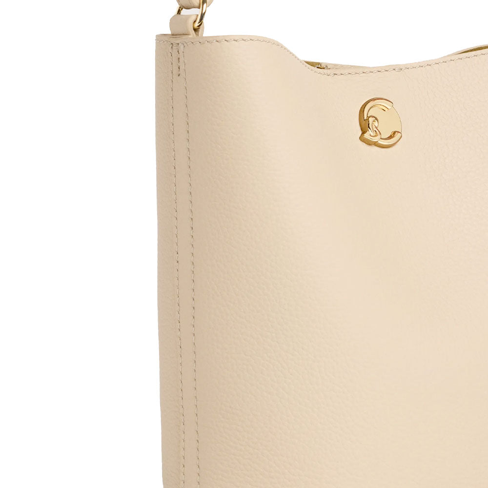 Damen-Schultertasche COCCINELLE Modell Nikla Mini in Sandshell-Seagrass
