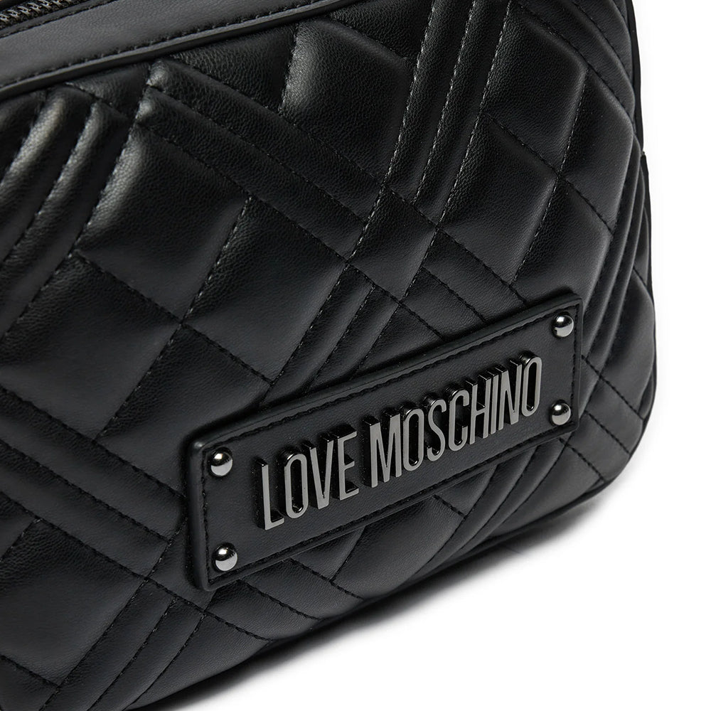 Gestepptes Hausschlafzimmer LOVE MOSCHINO Stepplinie, schwarze Farbe mit Gunmetal-Logo