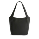 1A Classe Alviero Martini Geo Mirage Linie 
Umhängetasche aus schwarzem gummiertem Stoff LC66