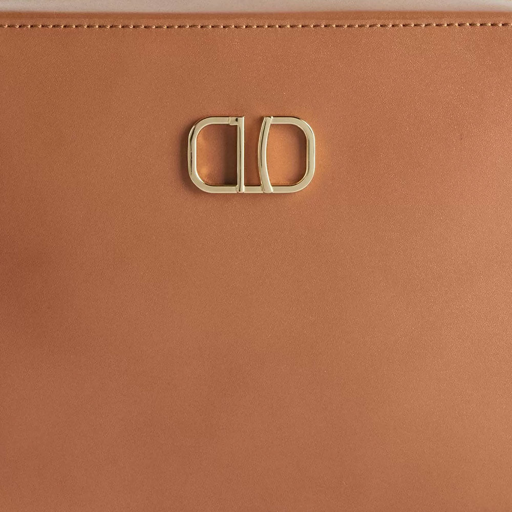 1A Classe Alviero Martini Geo Summer Feeling Linie 
Umhängetasche in Lederfarbe Tan LC92