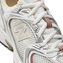 Scarpe Running NEW BALANCE Sneakers 530 in Tessuto Sintetico e Mesh colore White e Natural