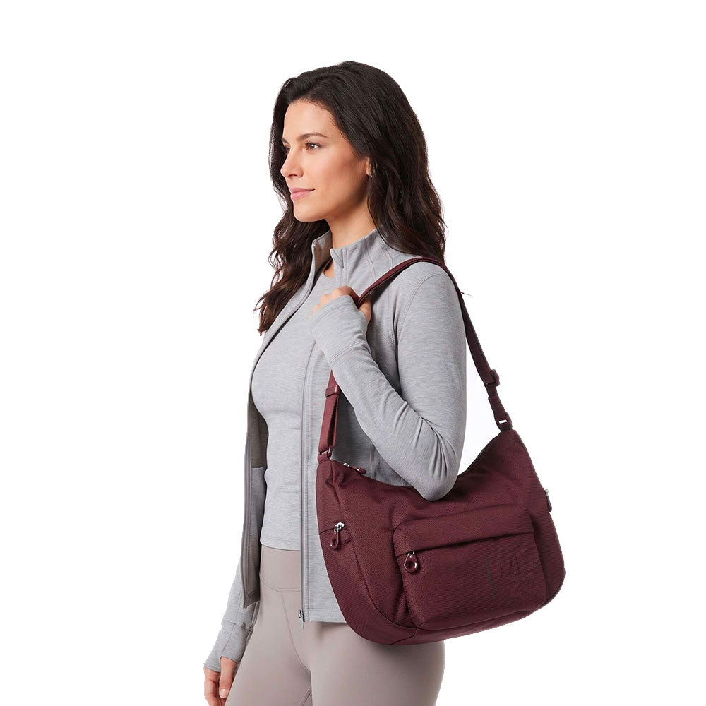 Borsa Donna a Tracolla a Mezzaluna MANDARINA DUCK in Tessuto linea MD20 Colore Sin