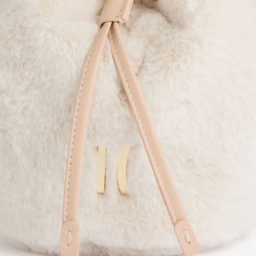 Mini Secchiello 1A Classe Alviero Martini linea Cozy Fur in Eco Pelliccia Beige Chiaro PP58