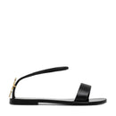 PATRIZIA PEPE Girl Fly Linie
Flache Sandalen Fly Gioiello Sandalenlinie aus schwarzem Leder