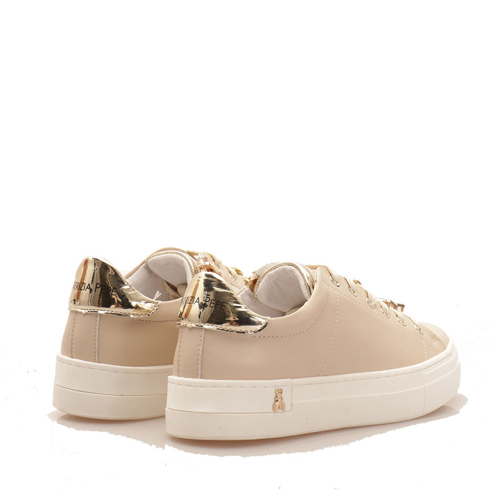 PATRIZIA PEPE Damen Sneakers Fly Line Beige Ledersneaker mit Schmuckapplikationen