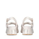 LIU JO Frida 34 
Plateau Sandalen mit auffälligen Bändern und cremefarbenen Schmucksteinen