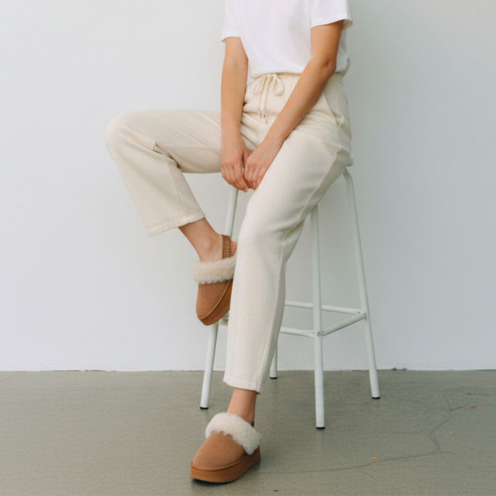 LIU JO Jane 10 Padded Plateau Sabot aus cognacfarbenem Wildleder