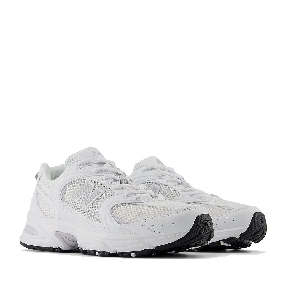 NEW BALANCE SNEAKERS 530 
Running Schuhe aus Synthetikgewebe und Mesh in White e Pearl Grey Farbe