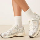 Sneakers Running NEW BALANCE 530 in Tessuto Sintetico e Mesh colore Silver Metallic e Linen