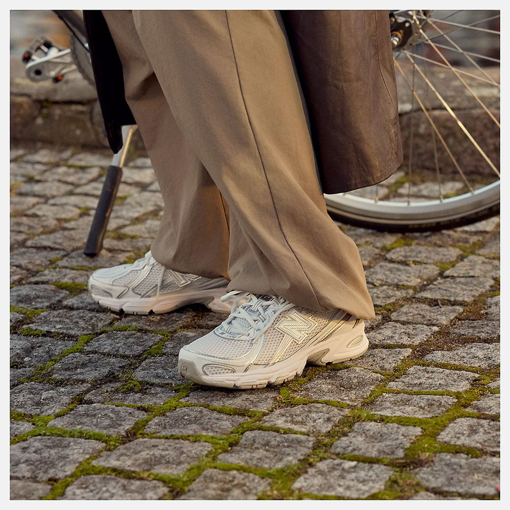 Sneakers Running NEW BALANCE 740 in Tessuto Sintetico e Mesh colore White Silver Metallic e Reflection
