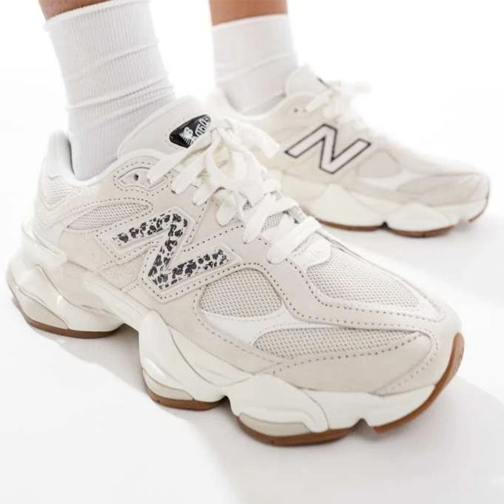 Sneakers Running NEW BALANCE 9060 in Suede e Mesh Moonbeam Sea Salt e Black