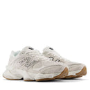 Sneakers Running NEW BALANCE 9060 in Suede e Mesh Moonbeam Sea Salt e Black