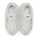 Sneakers Running NEW BALANCE 9060 in Pelle e Mesh Sea Salt Concrete e Silver Metallic