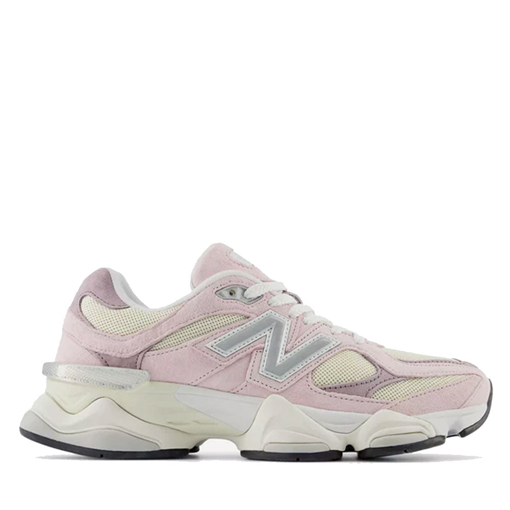 Sneakers Running NEW BALANCE 9060 in Suede e Tessuto Rose Sugar