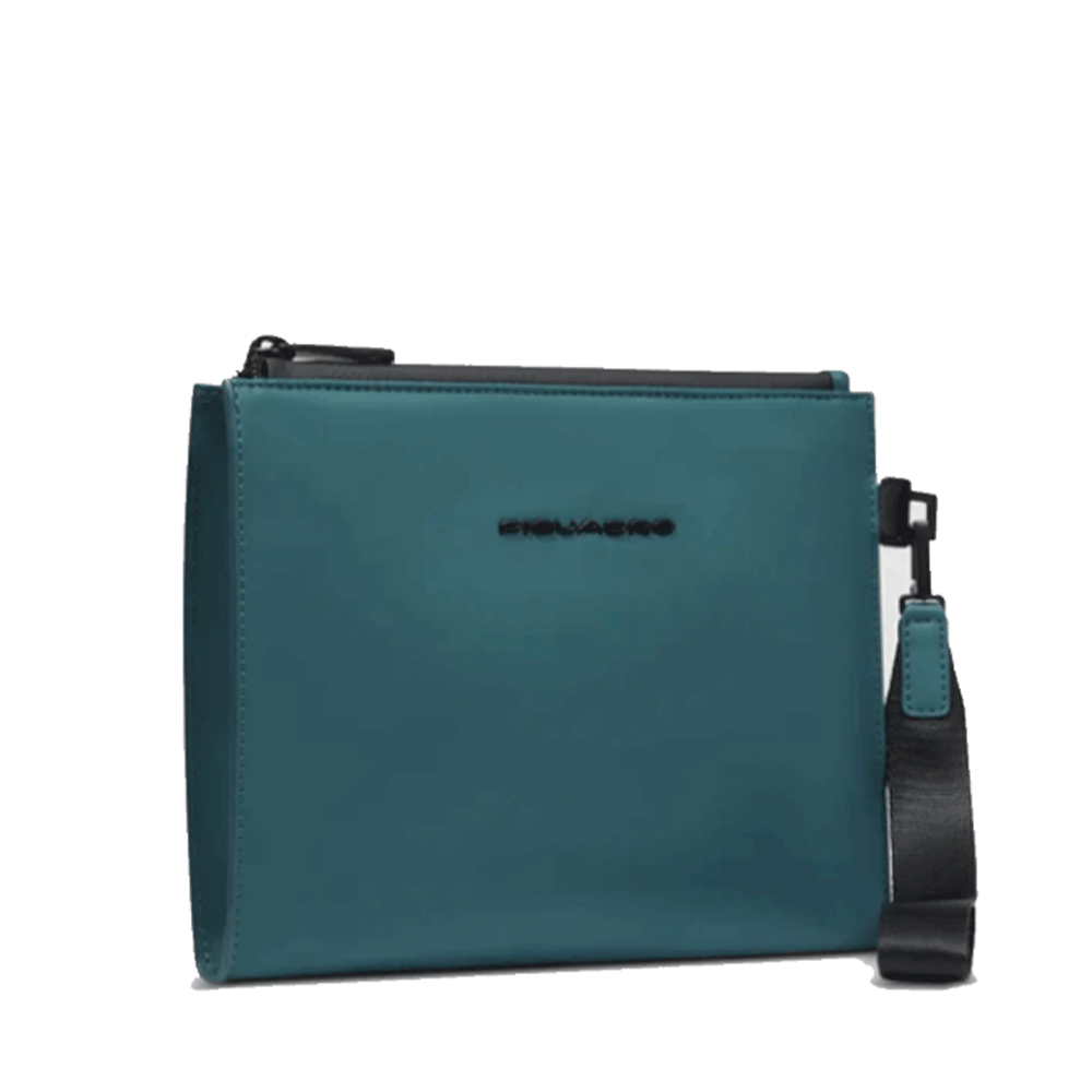 PIQUADRO Clutch aus blaugrünem gummiertem Stoff, Linie Corner 2.0, kleine Größe – AC6837C2OW