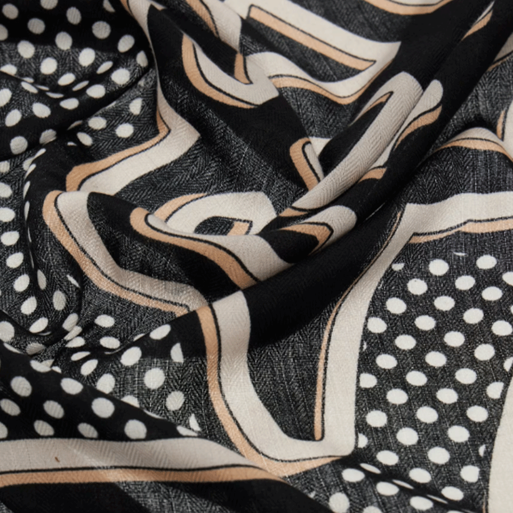 Foulard Donna 120 x 120 cm GUESS Colore Nero Multi
