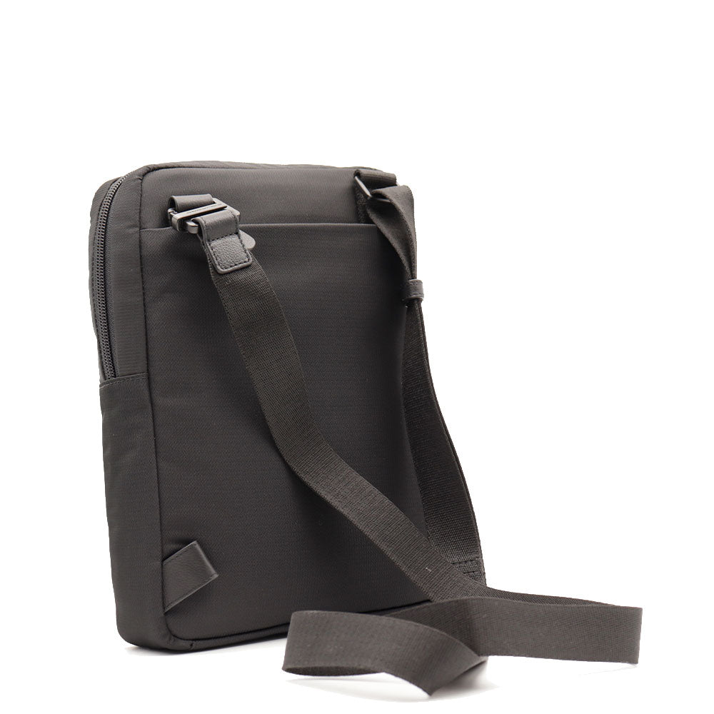 Borsello Uomo PIQUADRO porta iPad in Tessuto e Pelle Chevron Nero - CA1816P16