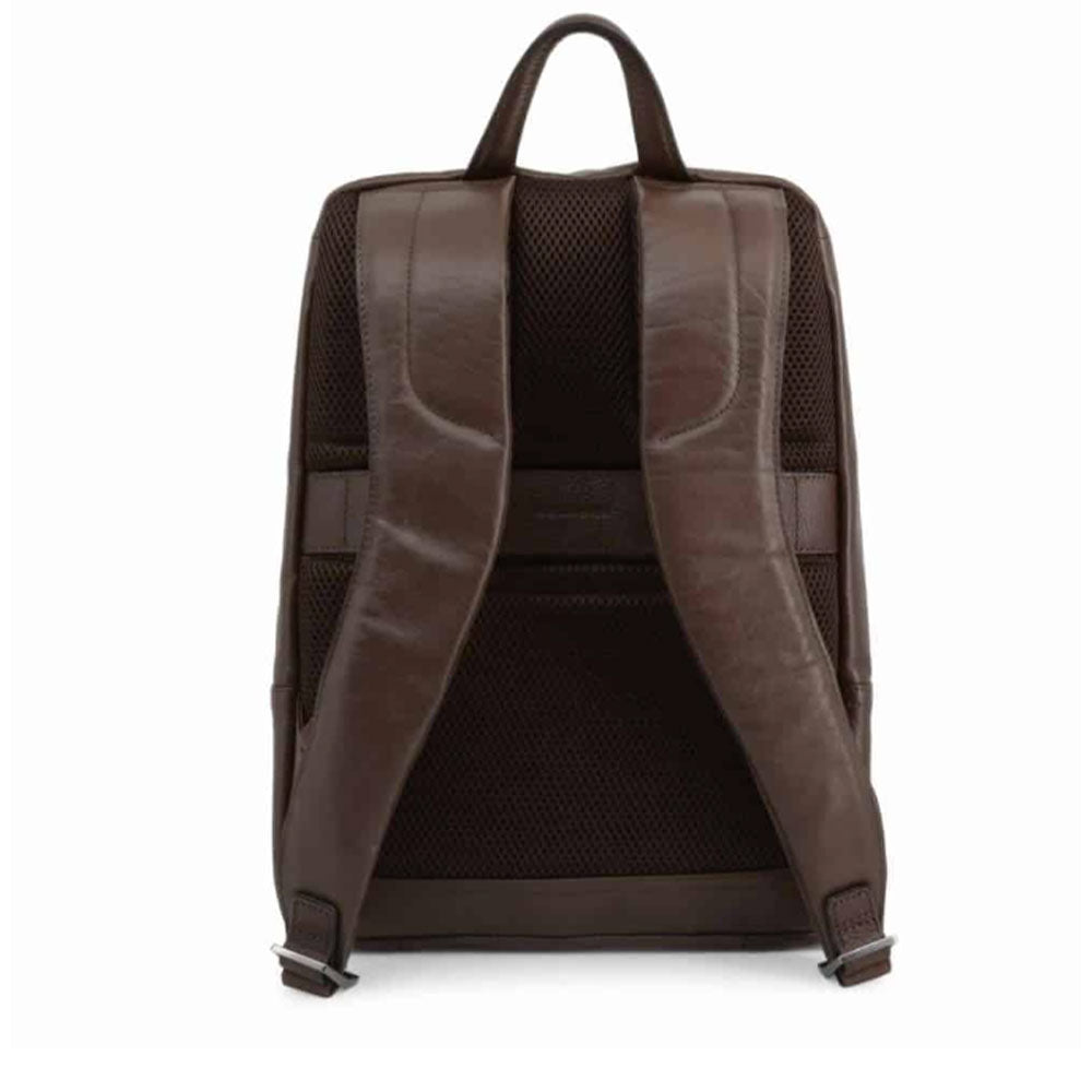 PIQUADRO Pan Linie
Rucksack aus Testa Moro Leder mit 14" PC- und iPad-Halter  - CA4260S94