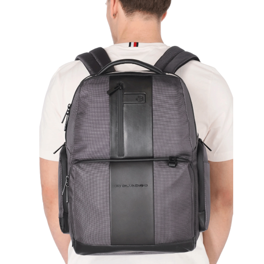 PIQUADRO Zaino Porta Pc 15,6" linea Brief Special in Tessuto e Pelle Colore Grigio - Nero  - CA4532BR2S