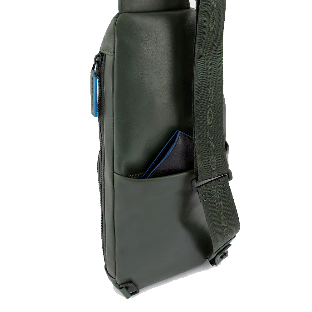 Monospalla Porta iPad mini PIQUADRO linea Blue Square Revamp in Pelle Mogano - CA5577B2V