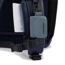 PIQUADRO Finn Linie
Herren-Rucksack mit 15,6-Zoll-Laptopfach aus blauem Leder – CA5989S123