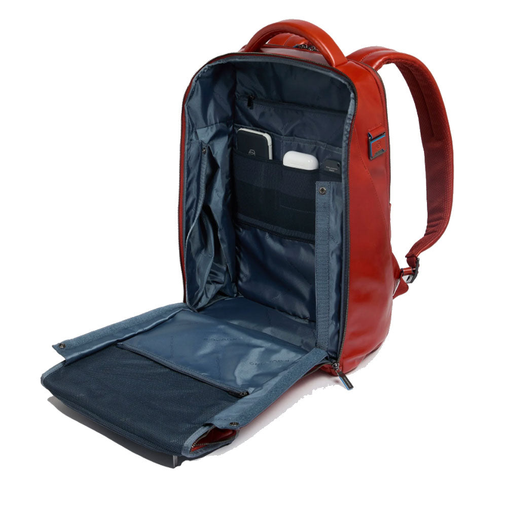Zaino PIQUADRO porta PC 15,6" in Pelle Mogano Linea Blue Square - CA6593B2