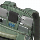 Zaino PIQUADRO con Porta Computer 14" in Tessuto e Pelle Verde Linea Orion - CA6620S136