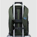 PIQUADRO Grüner Fahrradrucksack aus recyceltem Nylon mit 15,6-Zoll-Laptophalter PQ-Earth Line - CA6630S137